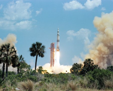 Apollo 16 Liftoff